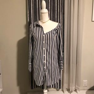 PrettyLittleThing Blue & White Off Shoulder dress